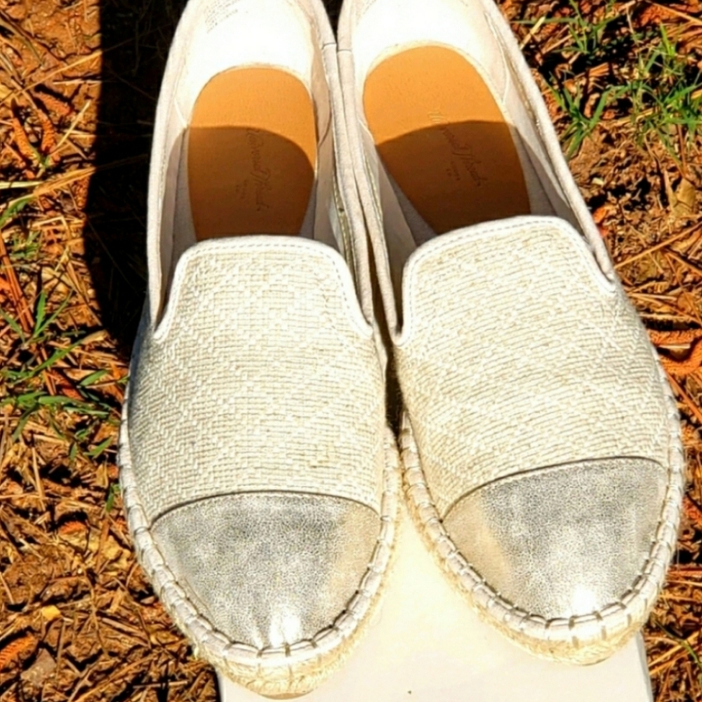 Universal Thread Good Co. Shoes- Size 9 1/2 - Picture 1 of 8